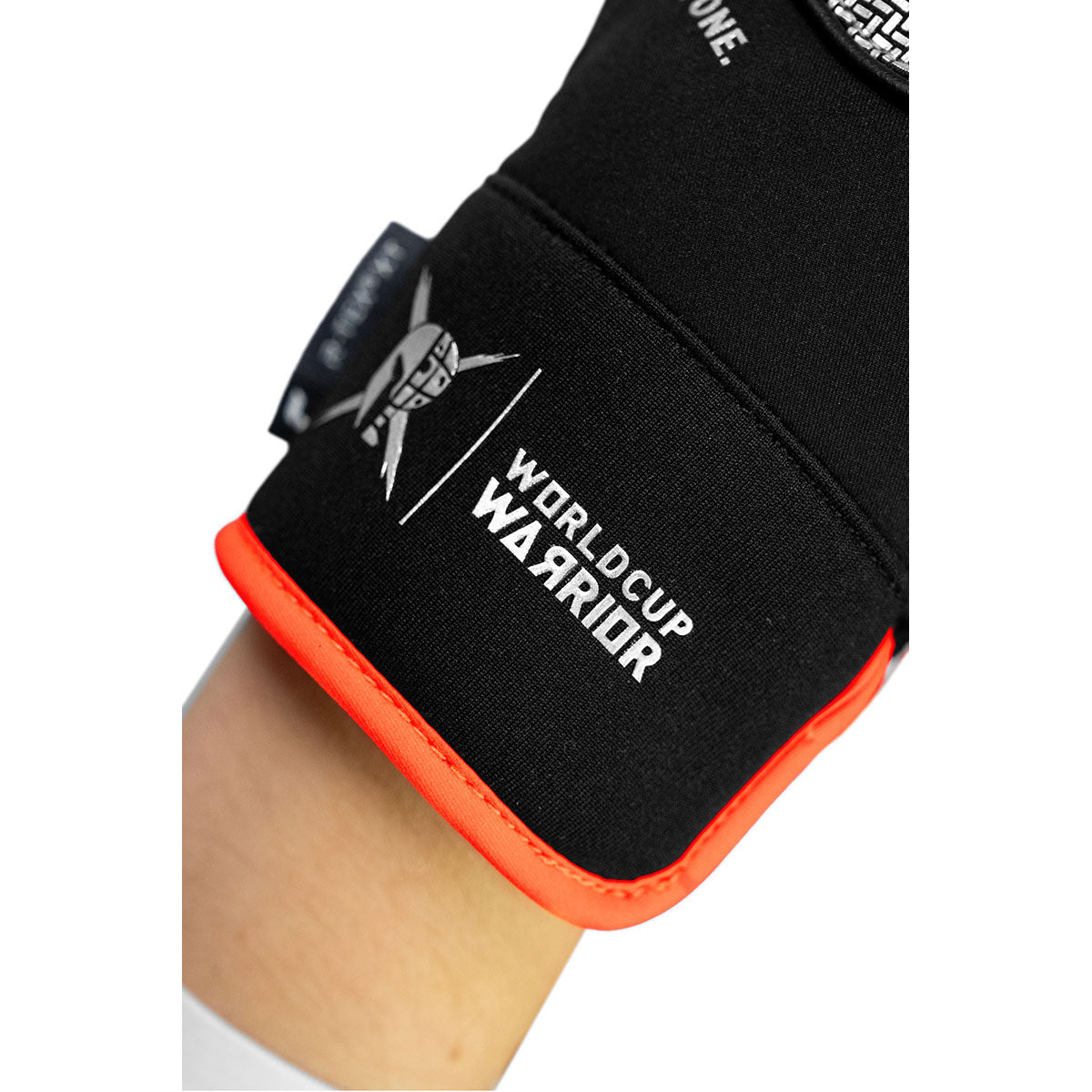 Reusch JR WC Warrior R-TEX XT Glove – Race Place